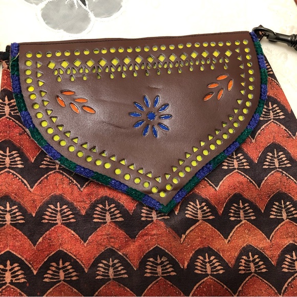 Chinese Crossbody Bag Brown/Orange - Picture 4 of 7